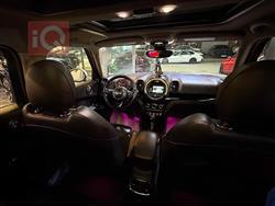 ميني كونتريمان